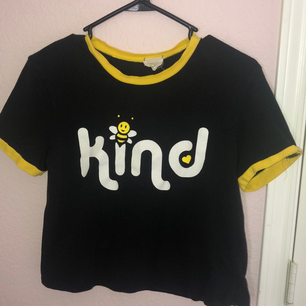 “Bee kind” tshirt